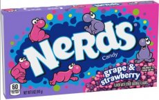 27141K 26** Nerds box Grape / Strawberry 142 gr.